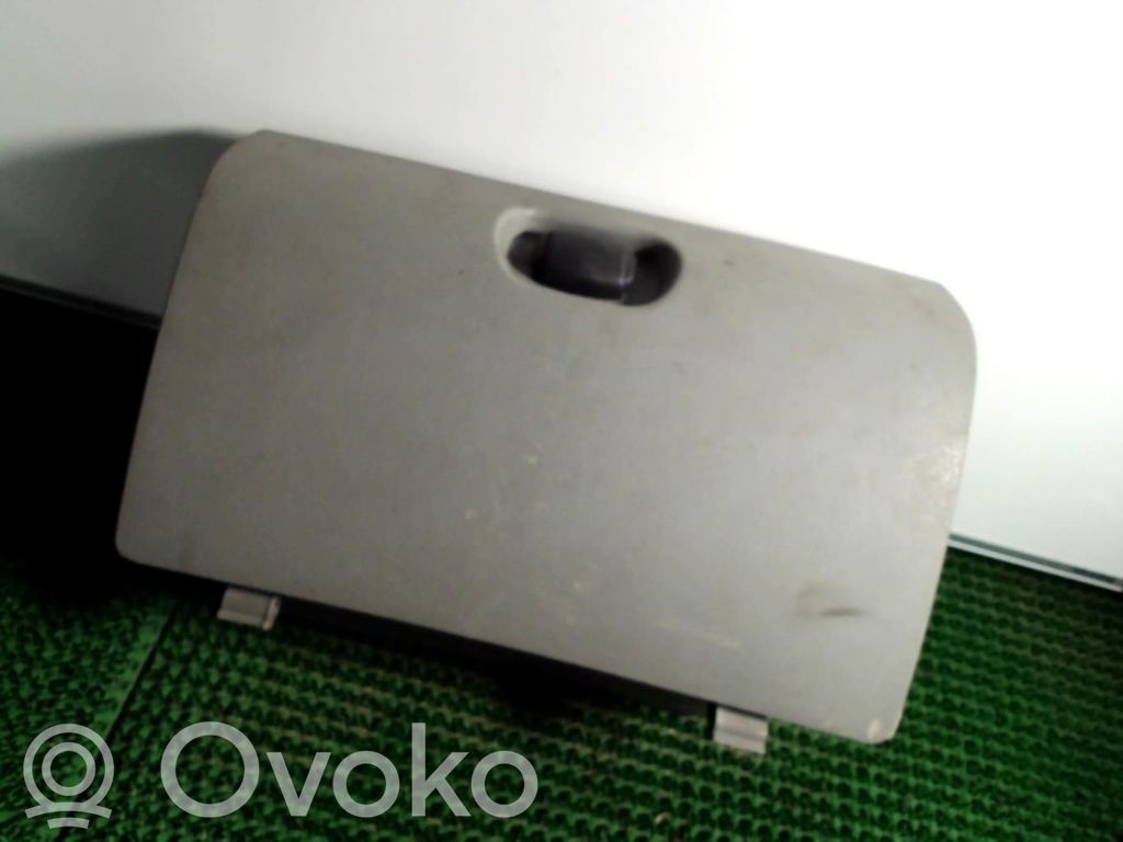 Opel Movano A Juego guantera 