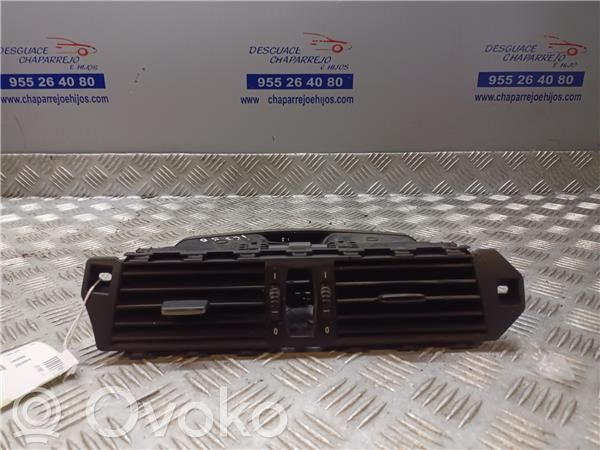 BMW 5 E39 Centrinės oro grotelės 