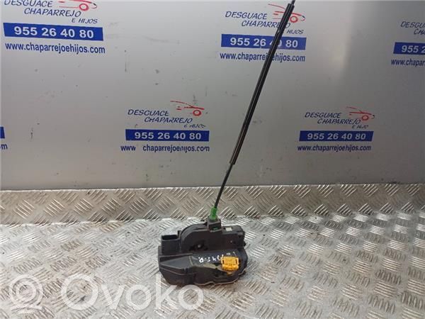 Opel Insignia A Zamek drzwi tylnych 