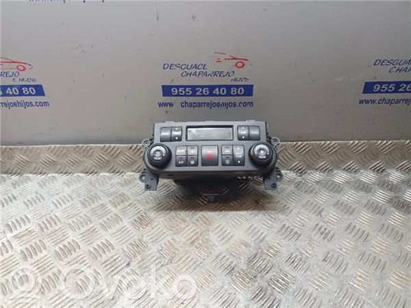 KIA Carnival Air conditioning (A/C) switch 