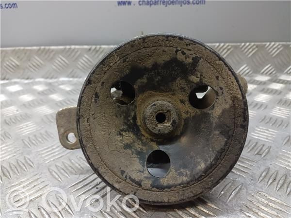 Nissan Cab Star Ohjaustehostimen pumppu 