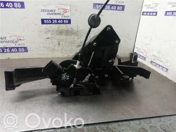 Etuoven lukko   240000108