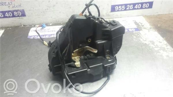 Mercedes-Benz C W202 Cerradura de puerta trasera