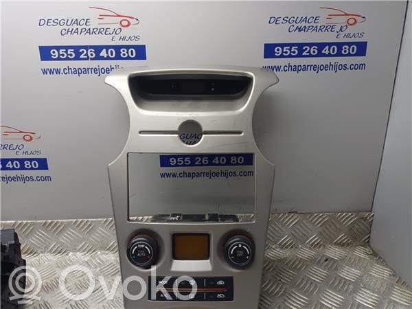 KIA Carens I Interruttore dell’aria condizionata (A/C)