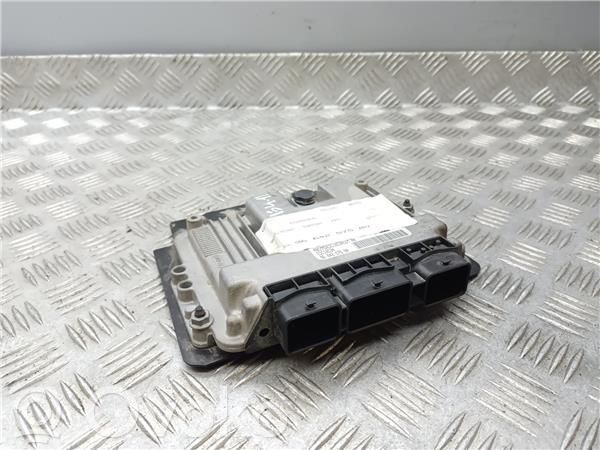 Unidad de control/módulo ECU del motor   9664257580