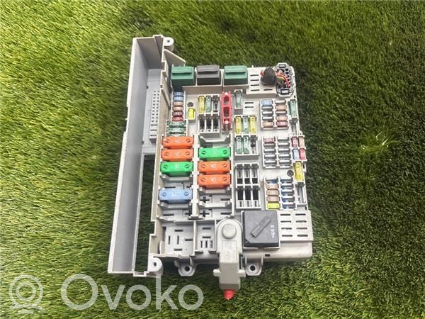 BMW 1 E81 E87 Modulo fusibile 