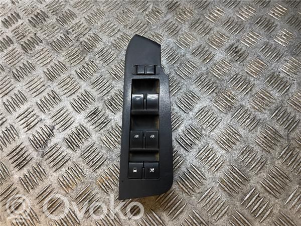 Chevrolet Captiva Interruttore di controllo dell’alzacristalli elettrico 