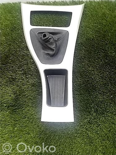 Center console decorative trim   7118034,52850610