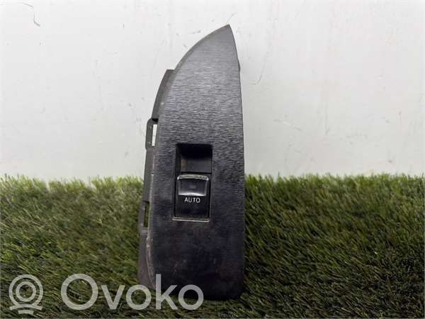 Toyota Prius (XW30) Interruttore di controllo dell’alzacristalli elettrico