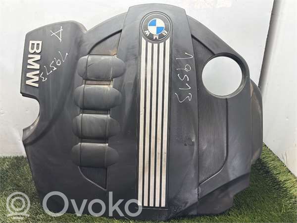 Cubierta del motor (embellecedor)   1114779741008