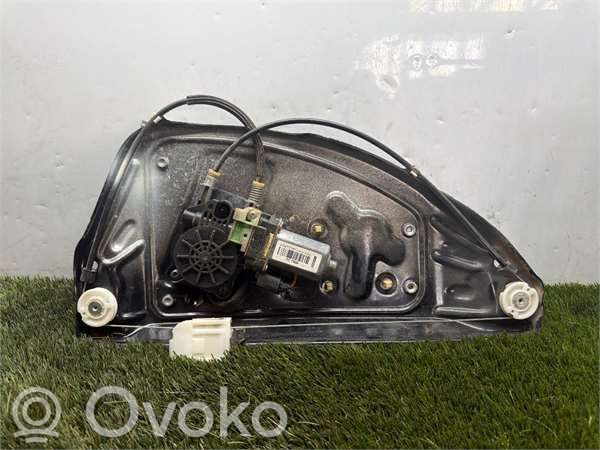 Land Rover Freelander 2 - LR2 Takaoven ikkunan nostin moottorilla 