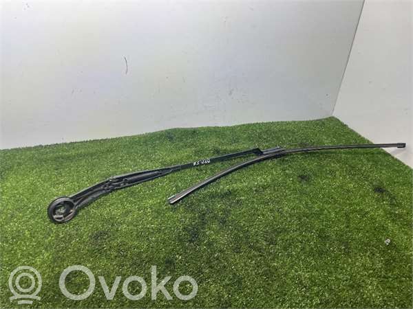 Ford C-MAX II Brazo del limpiaparabrisas delantero 