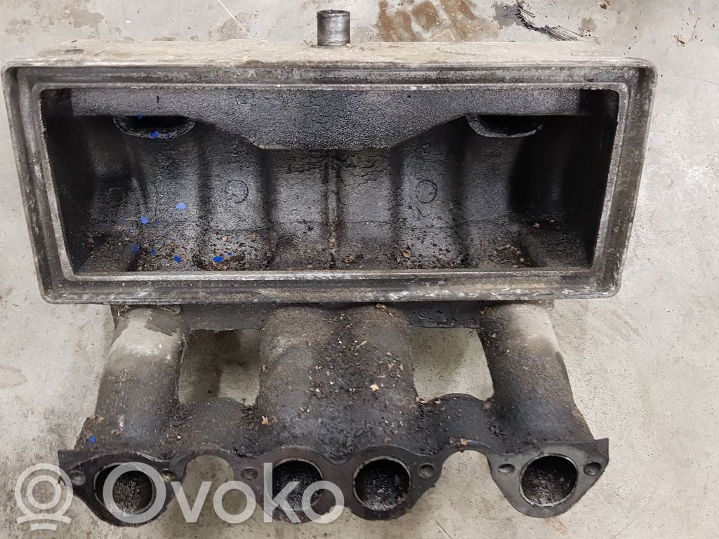 Volkswagen Caddy Colector de admisión 