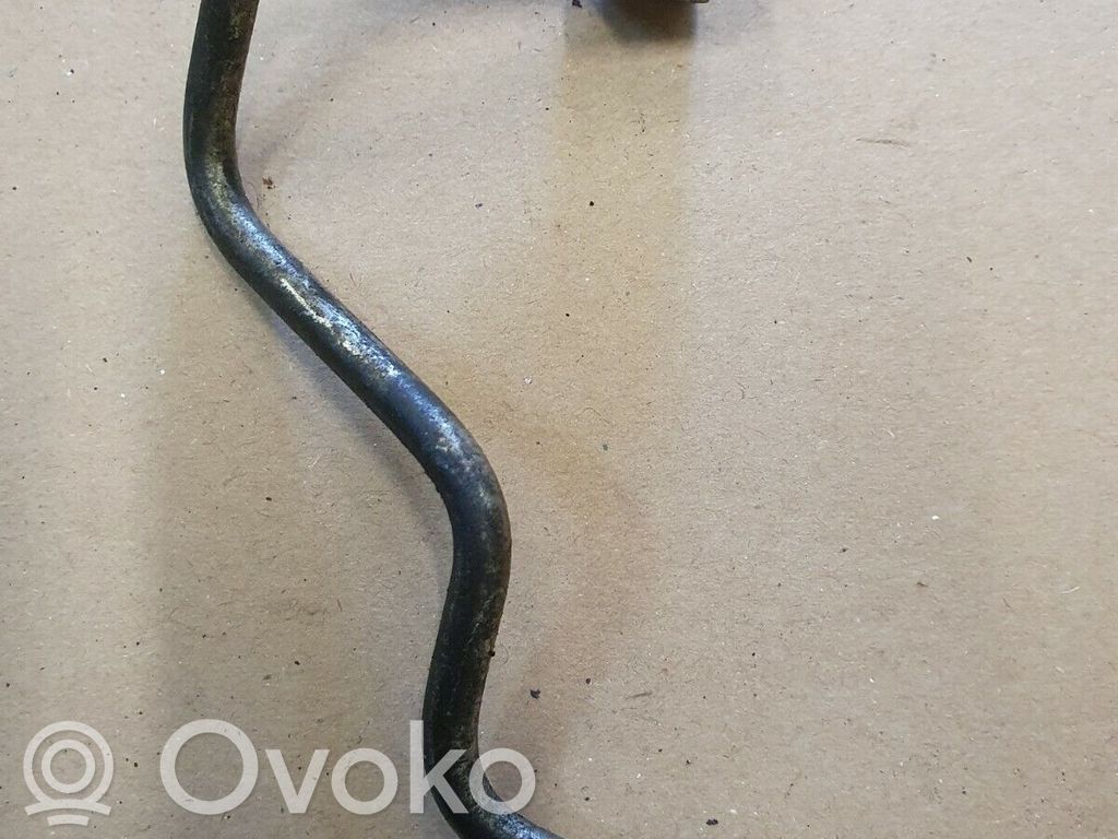 Volkswagen Amarok Fuel injector supply line/pipe 