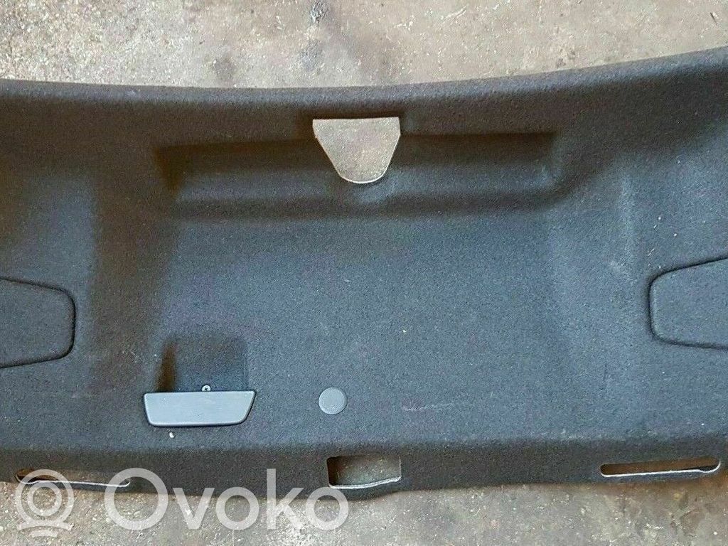 Audi A3 S3 8V Apdaila galinio dangčio 