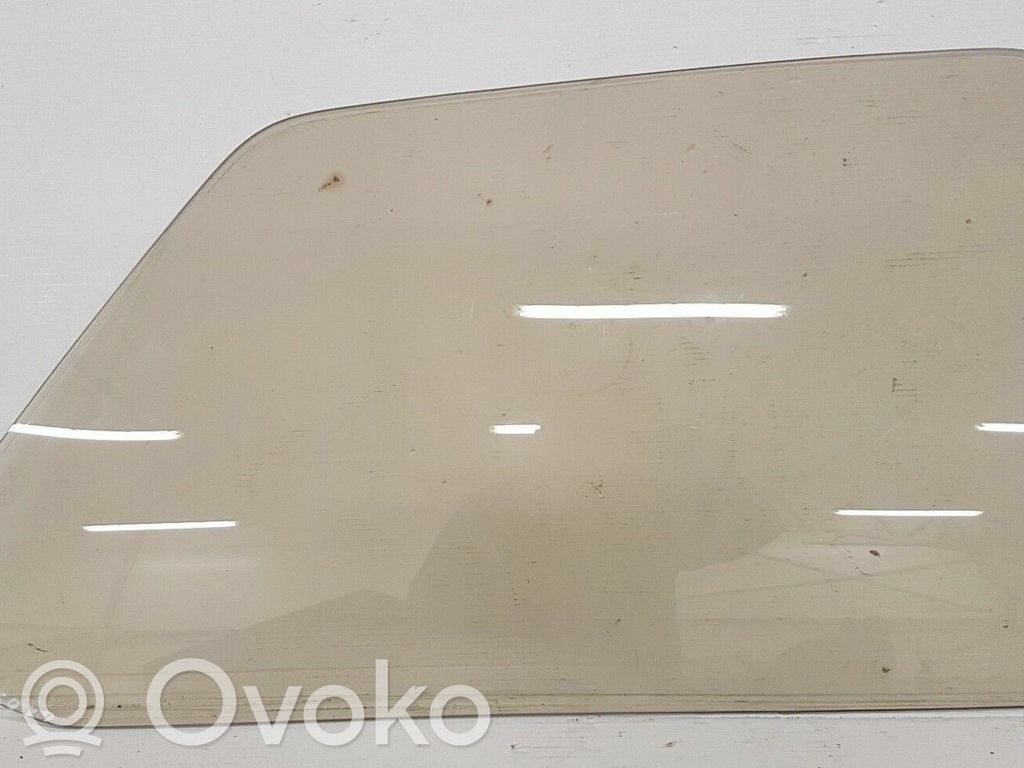 Volkswagen Golf I Rear side window 