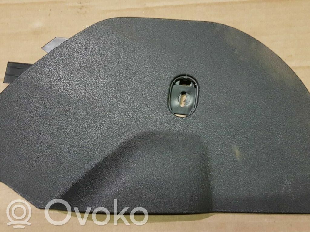 Audi Q3 8U Ramă inferioară panou bord 