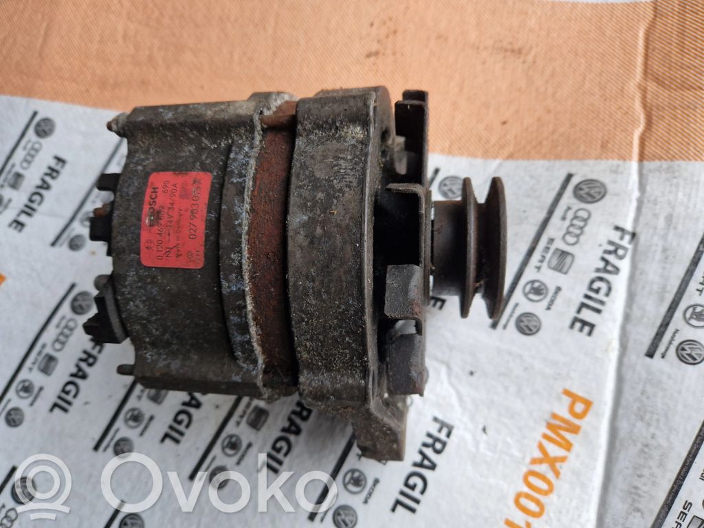 Alternator   027903015A