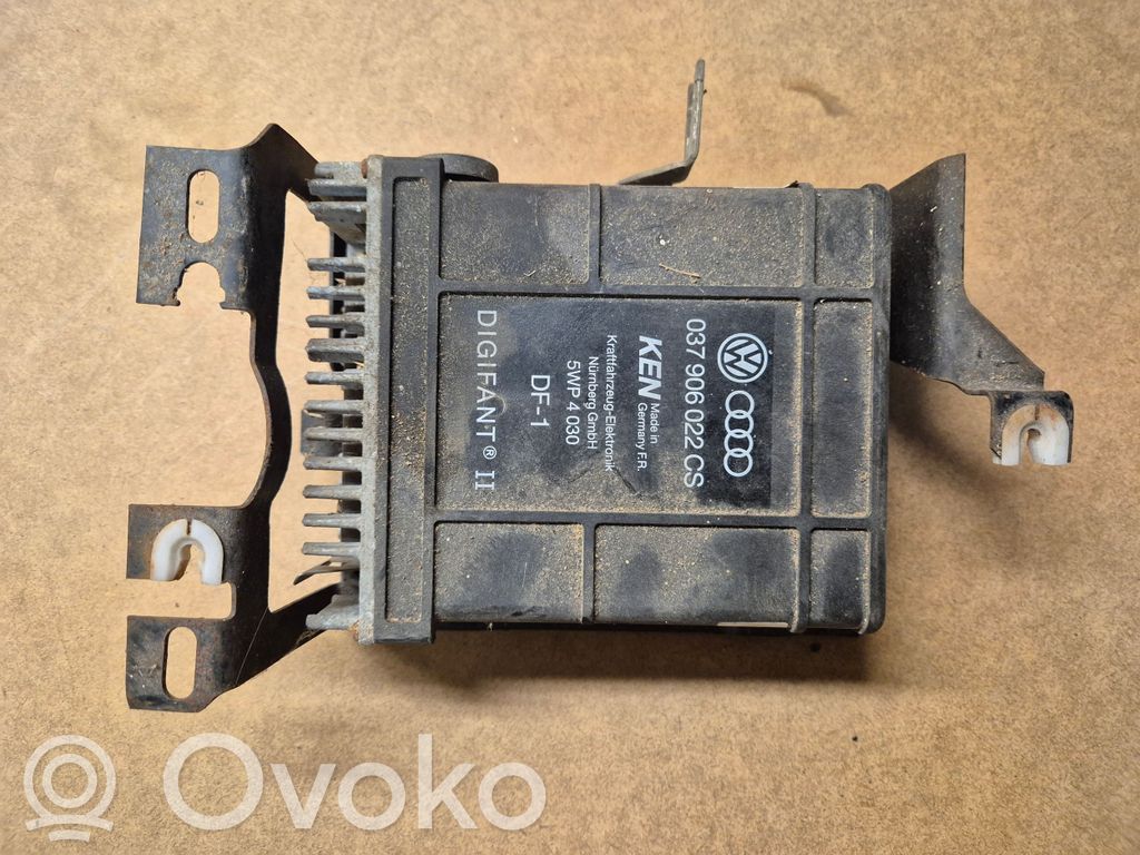 Volkswagen Jetta II Engine control unit/module 