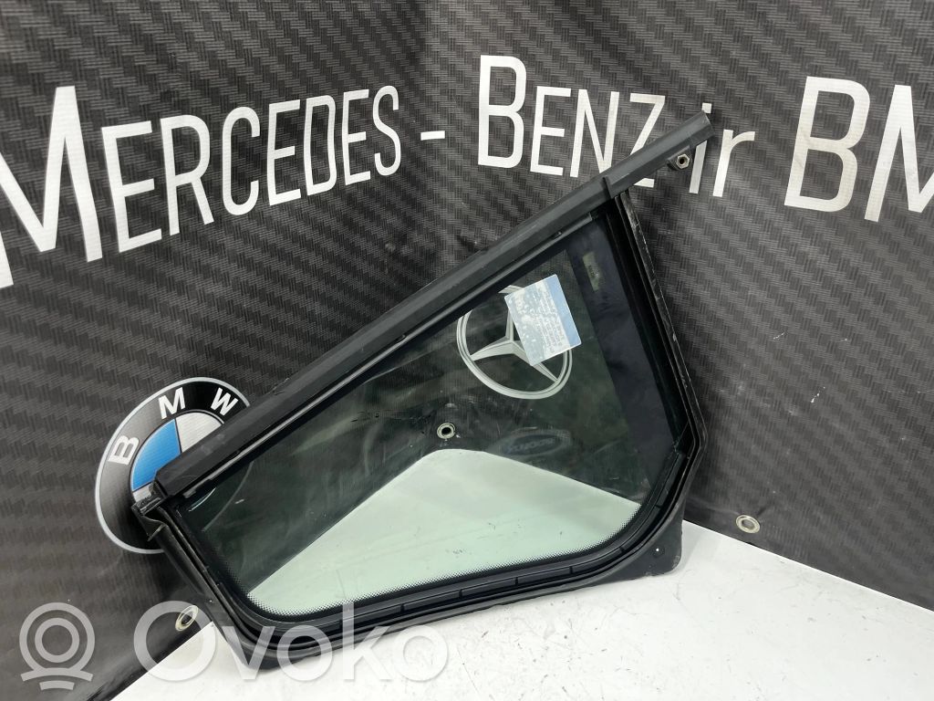 BMW 5 F10 F11 Szyba karoseryjna drzwi tylnych 