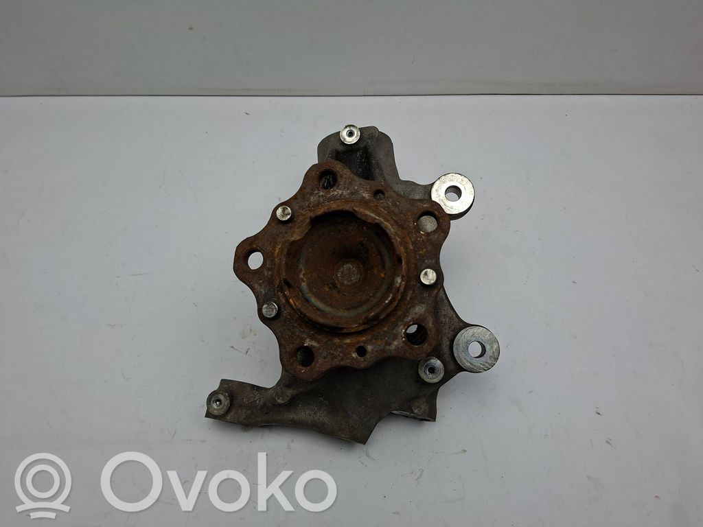BMW M2 F87 Zwrotnica koła przedniego 