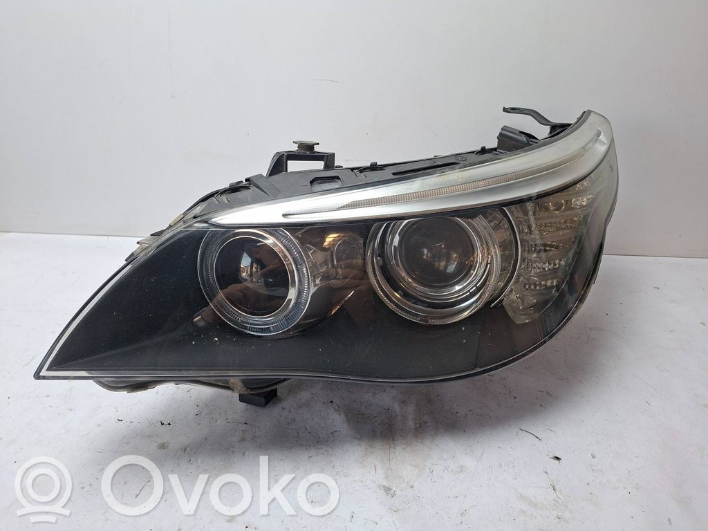 BMW 5 E60 E61 Lampa przednia 
