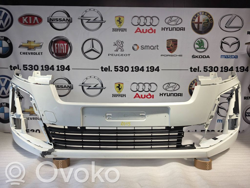 Peugeot Expert Front bumper 