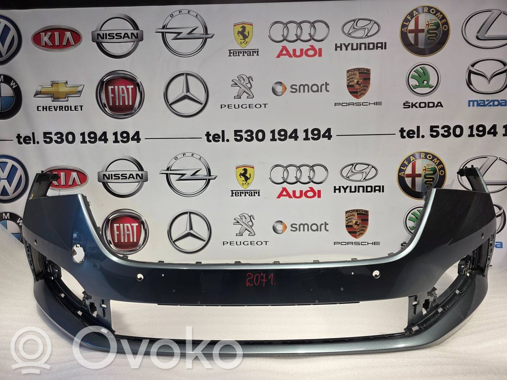 Front bumper   657807221