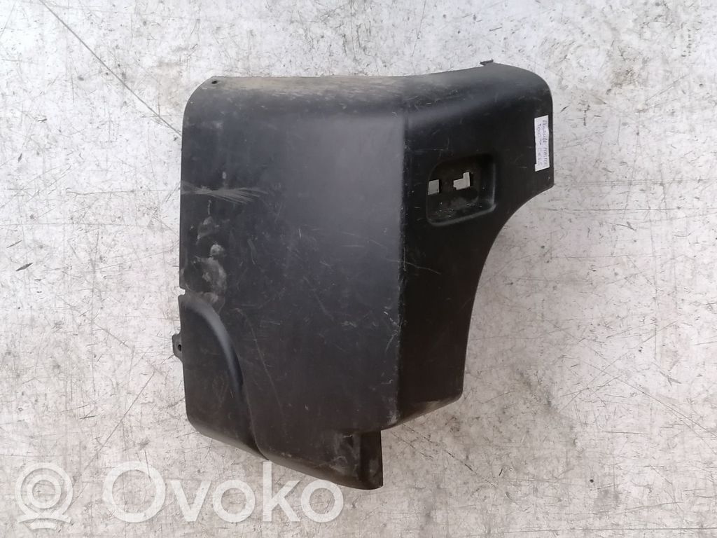 Renault Master III Aizmugurē bampera stūra daļa 