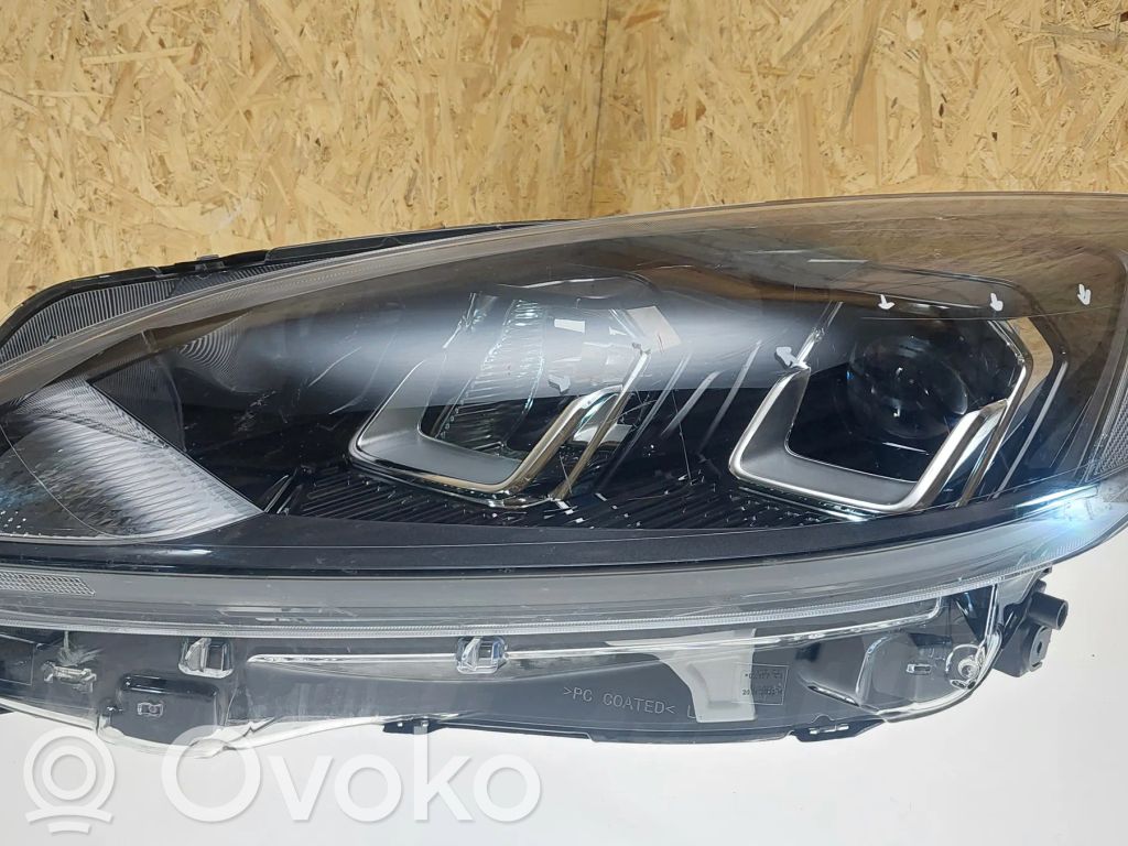 Ford Kuga III Передняя фара 