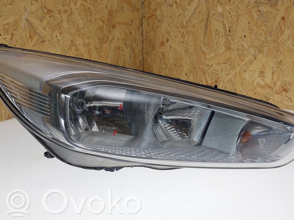 Ford Focus Headlight/headlamp 