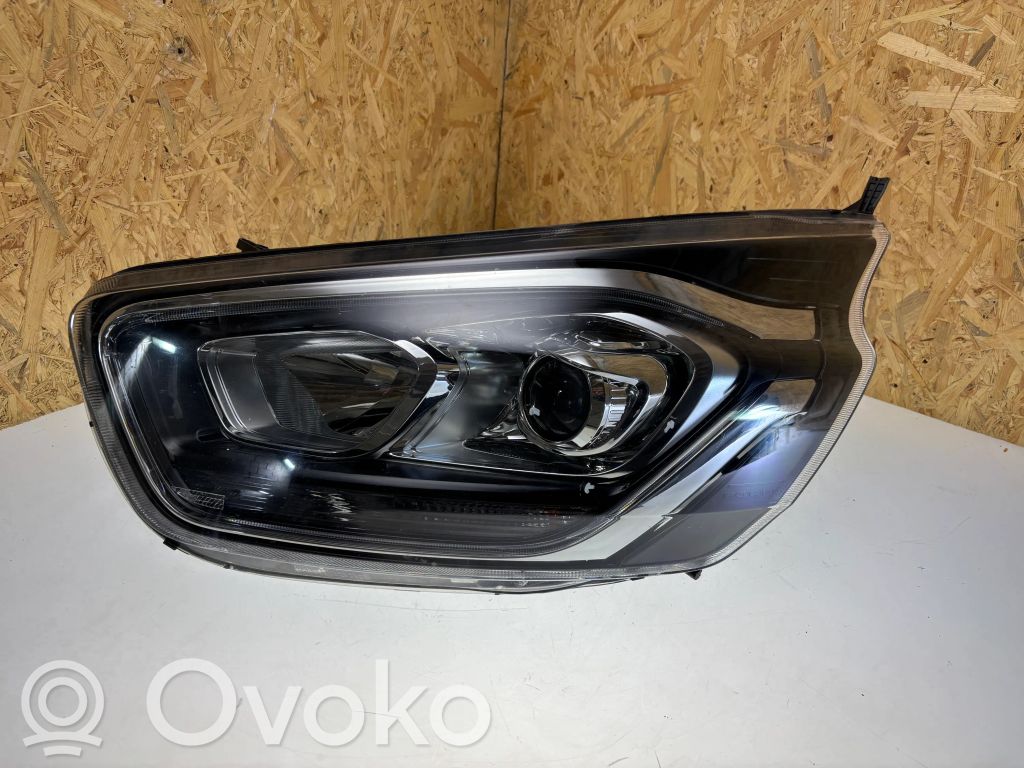 Ford Tourneo Custom Phare frontale 