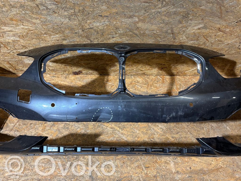 BMW 1 F40 Parachoques delantero 