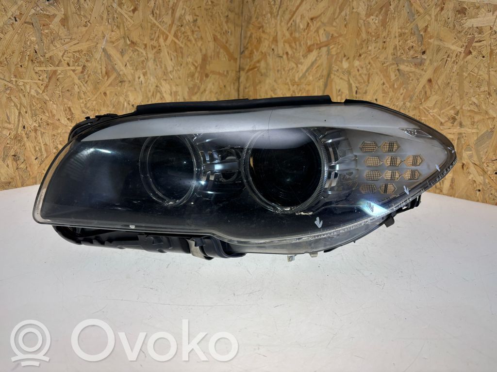BMW 5 F10 F11 Lampa przednia 