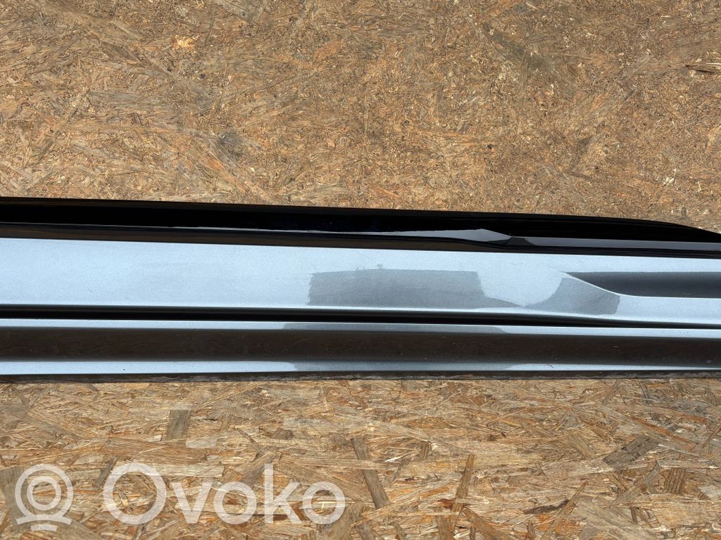 Audi Q8 Listwa drzwi przednich 