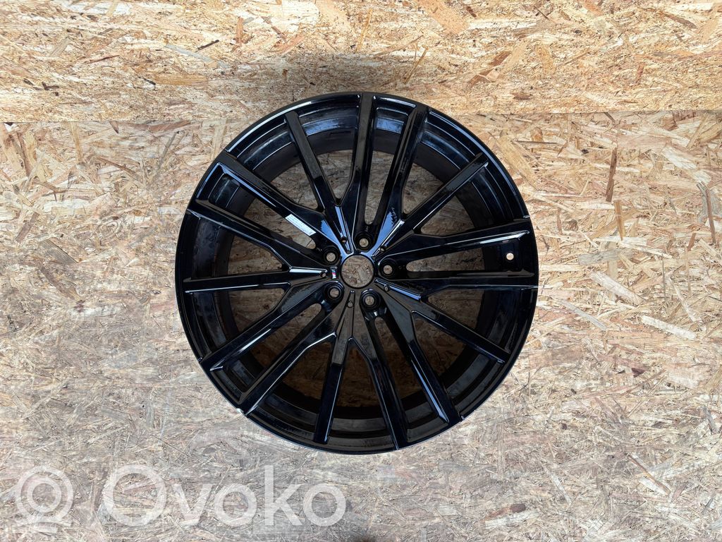 BMW X5 G05 Jantă aliaj R22 