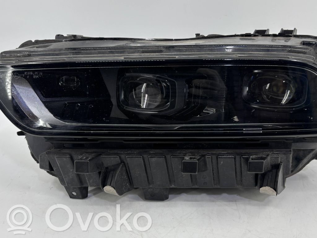 BMW X7 G07 Lampa przednia 