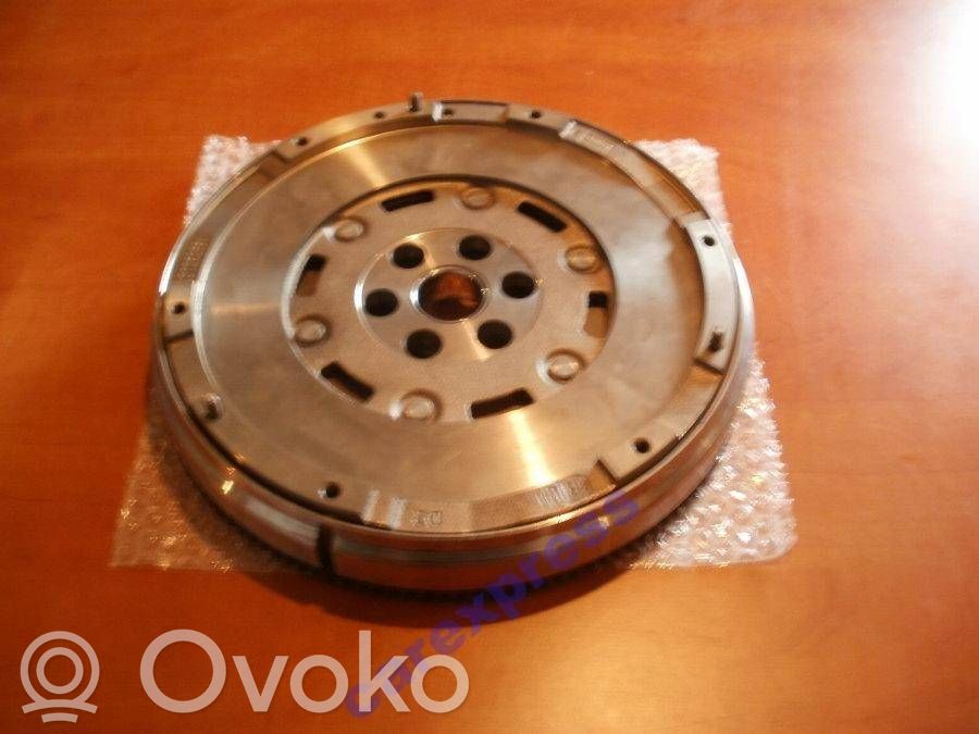 Citroen Xsara Picasso Dual mass flywheel 