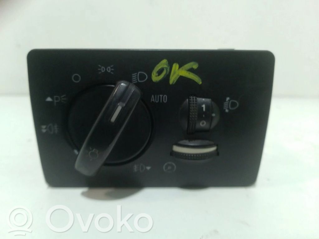 Panel lighting control switch   13A024