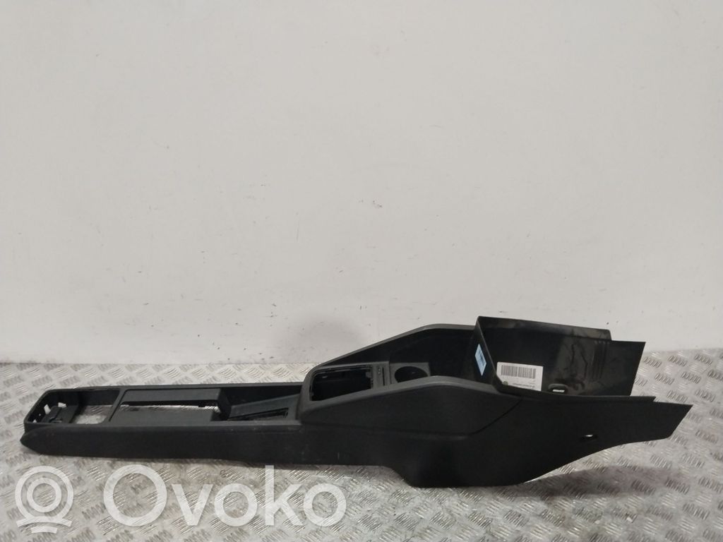 Skoda Fabia Mk3 (NJ) Consola central 