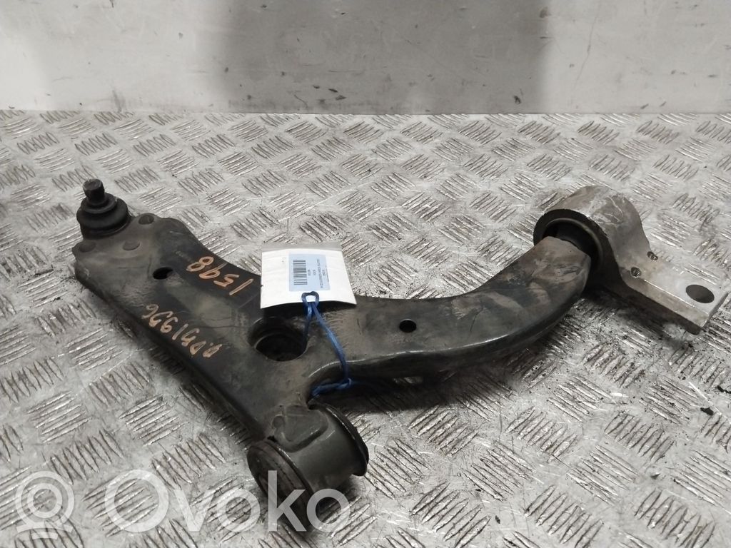 Ford Fiesta Wahacz przedni 