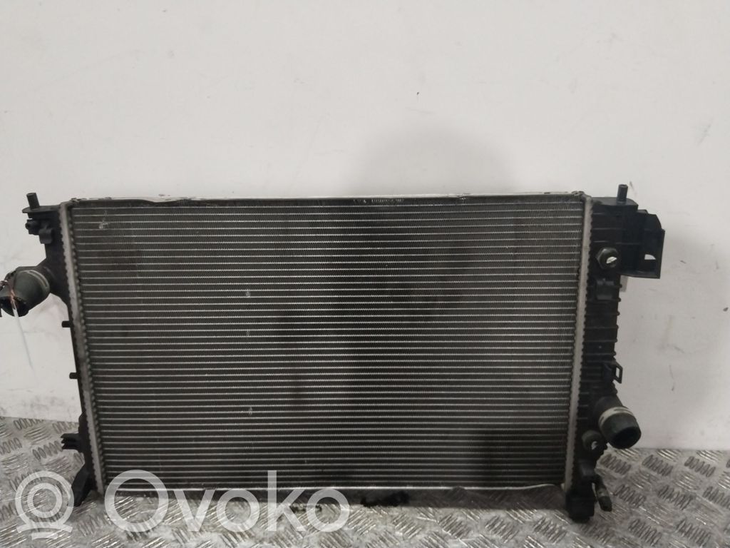Cadillac BLS Radiator lichid răcire 