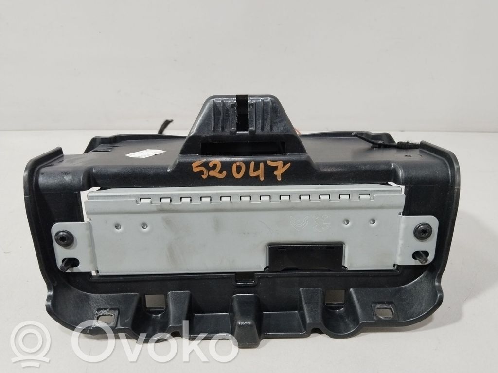 Opel Corsa F Unitate control sunet HiFi Audio 