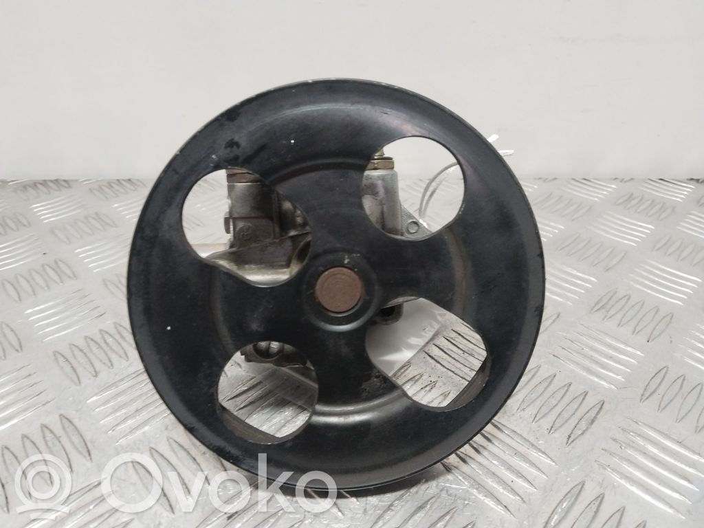 Ohjaustehostimen pumppu   MR910913