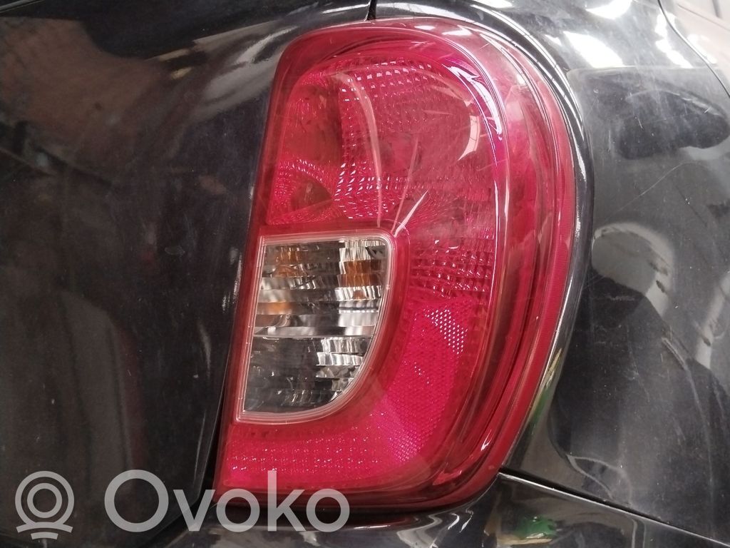 Nissan Micra Feux arrière / postérieurs