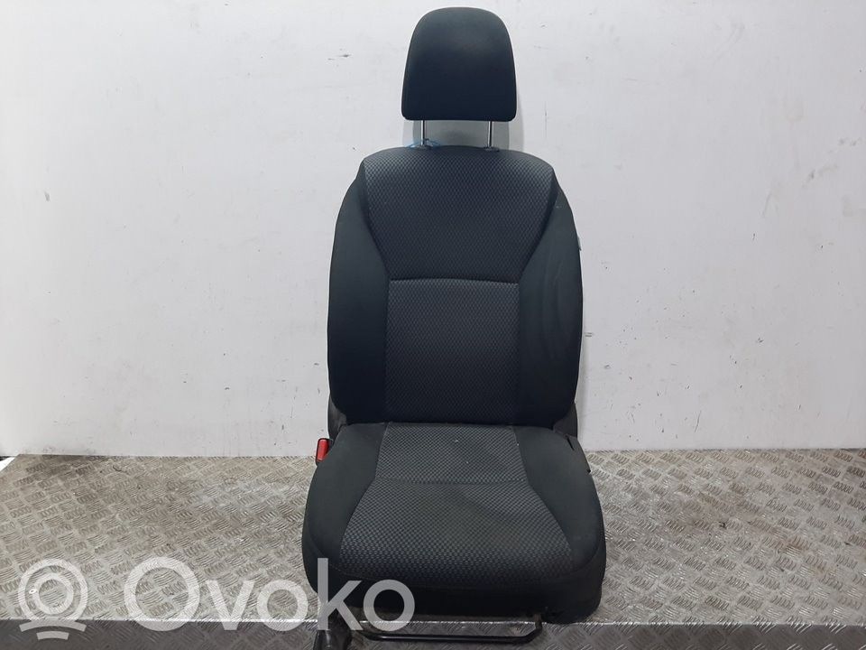 Opel Zafira B Kuljettajan istuin 