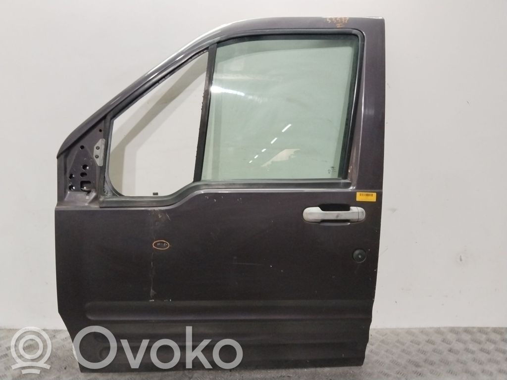 Priekinės durys   4393550