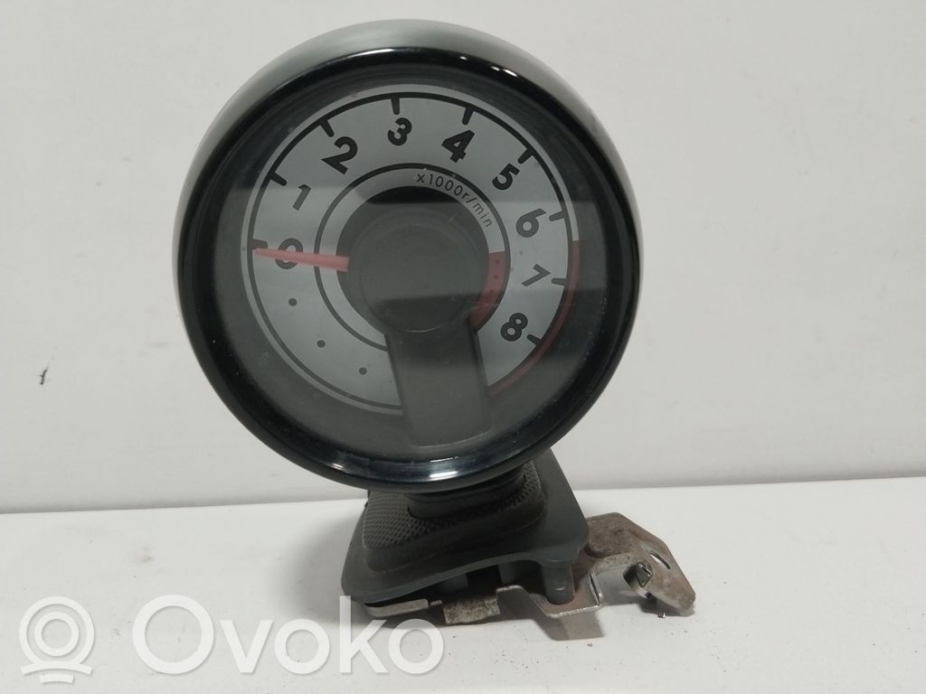 Kello   832700H010