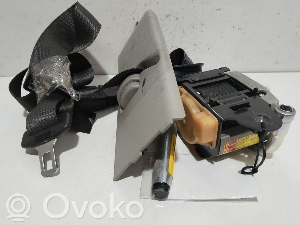 Opel Insignia A Pas bezpieczeństwa fotela przedniego 