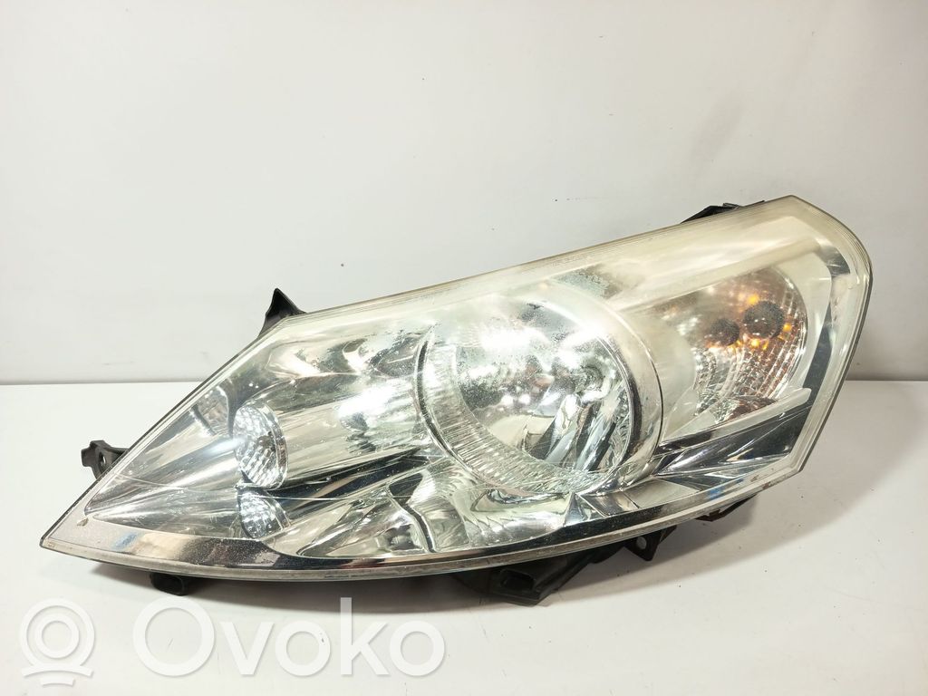 Phare frontale   89902605,6208C5